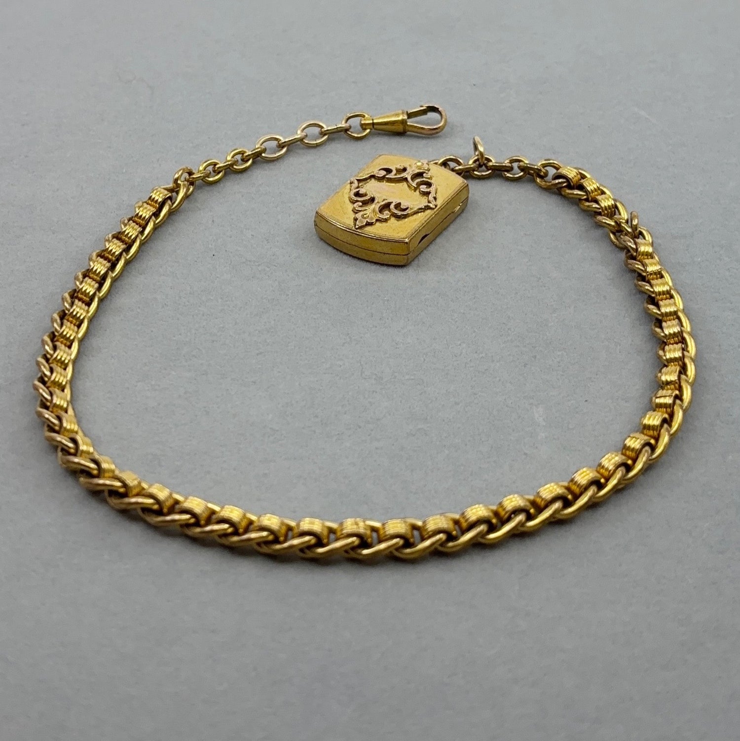 Le Carnet | Antique Gold Filled Locket Watch Chain Fob Necklace (Victorian, c. 1900–1915)