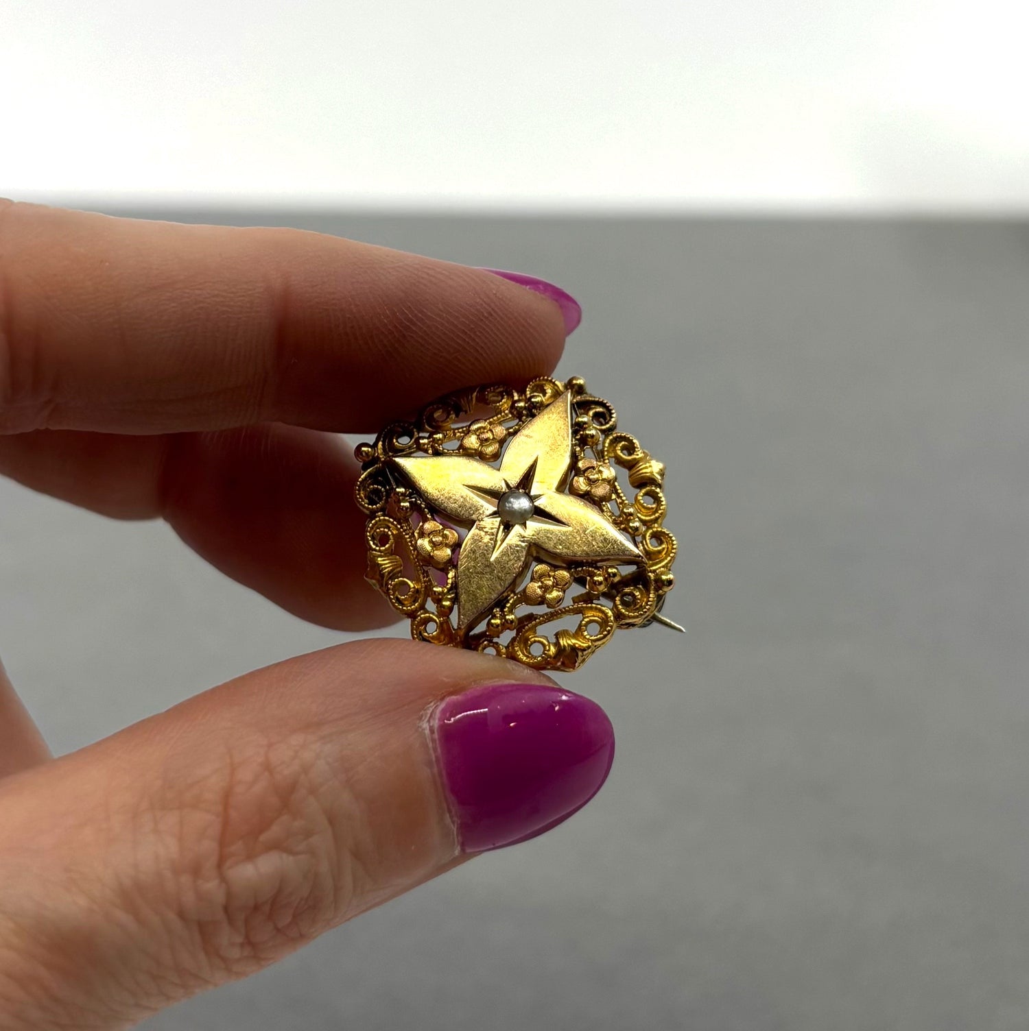 Après Minuit | French Titre Fixe Seed Pearl Brooch (Late Victorian, c. 1890–1900)