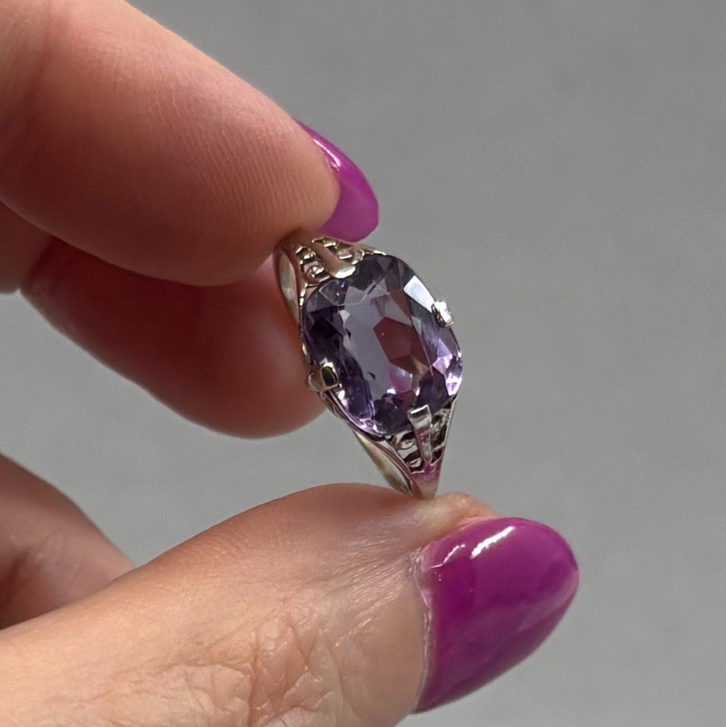 Sideways Glance | Edwardian 14K Gold East-West Amethyst Ring (Size 6.5)