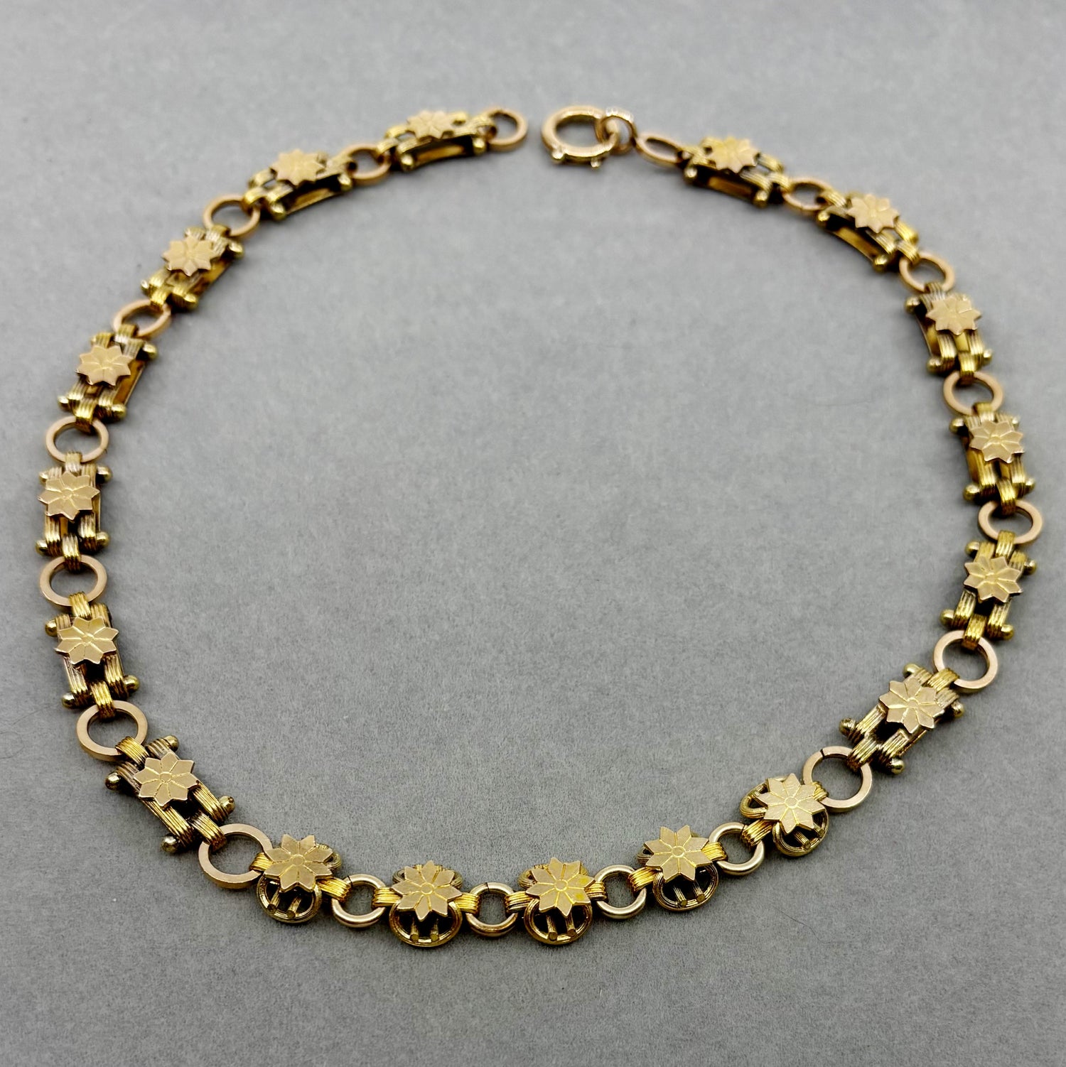 Revel | Victorian Gold Filled Floral Book Chain Necklace (Victorian, c. 1885–1905)